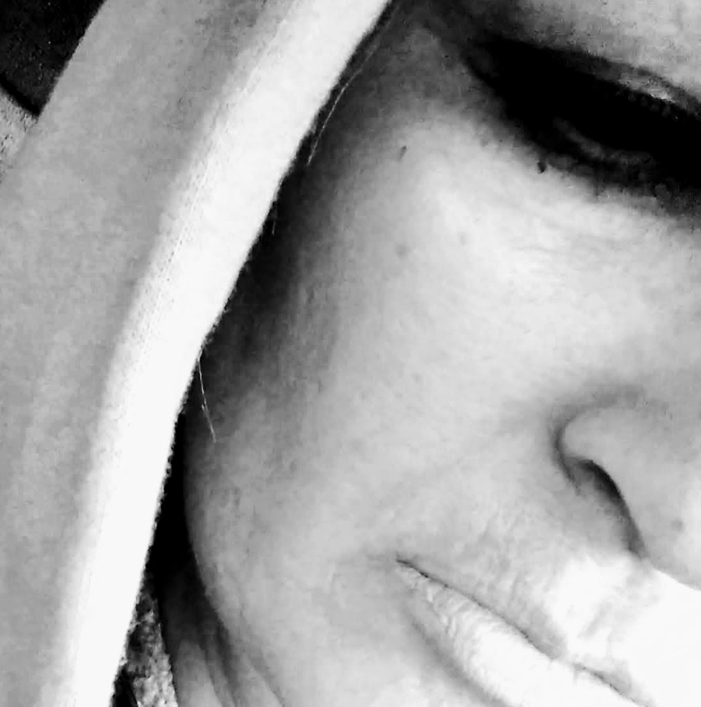 Meet your Posher, Devona